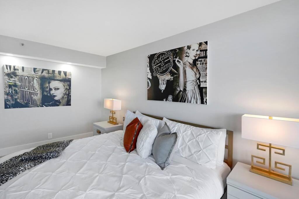 Appartement The Audrey! Penthouse With Direct Water Views! *
